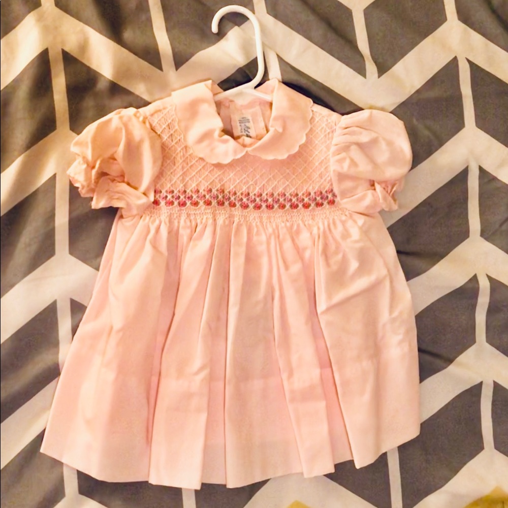 Adorable vintage baby outfit. 12 months.
